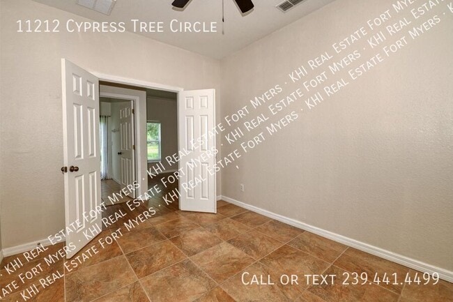 Building Photo - 11212 Cypress Tree Cir