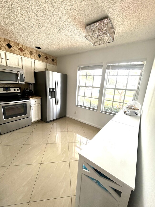 Building Photo - 53 Heather Cove Dr