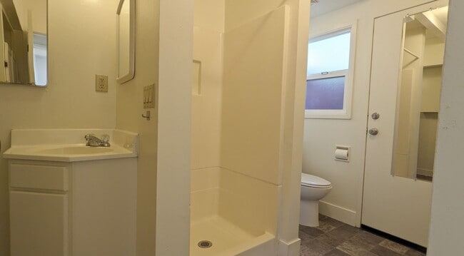 Building Photo - 3983 T St