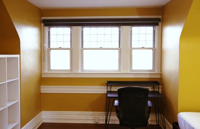 Building Photo - 405 West St