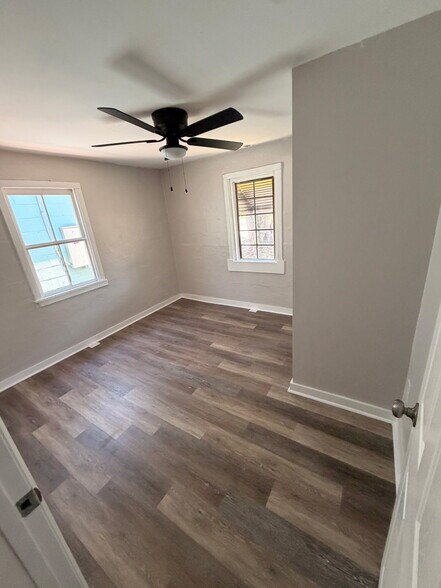 Building Photo - 3305 Burroughs St