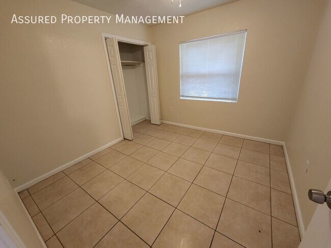 Building Photo - 5816 Wolf Rd