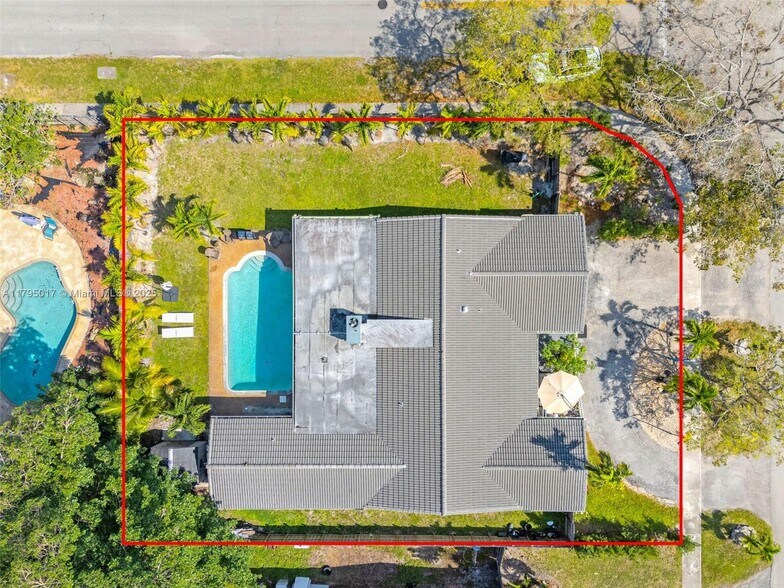 Building Photo - 4140 N 36th Ave