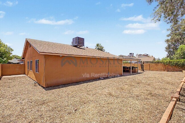 Building Photo - 4526 W Jupiter Way