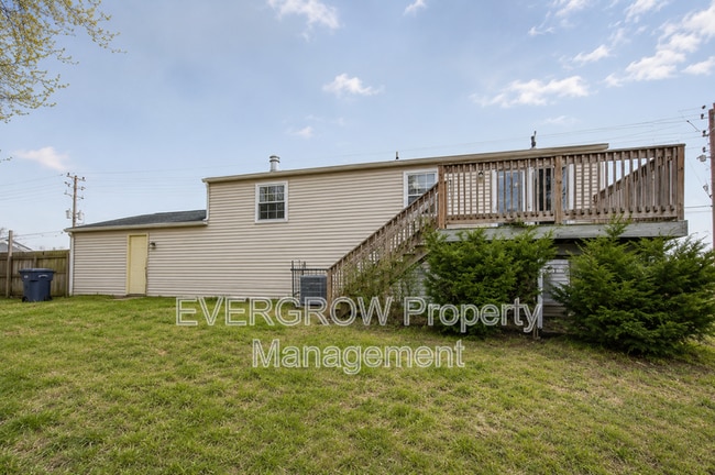 Building Photo - 5310 Shelbyville Rd