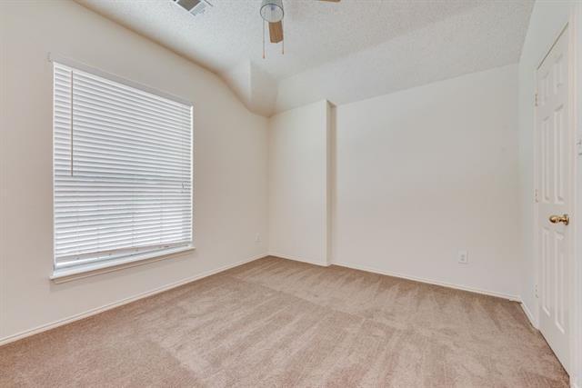 Building Photo - 3800 Rolling Hills Dr