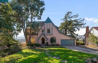 Building Photo - 2367 Carquinez Ave