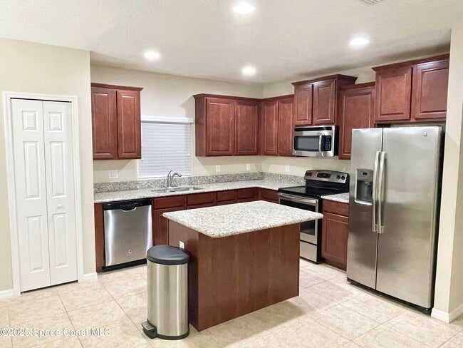 Building Photo - 5214 Brilliance Cir