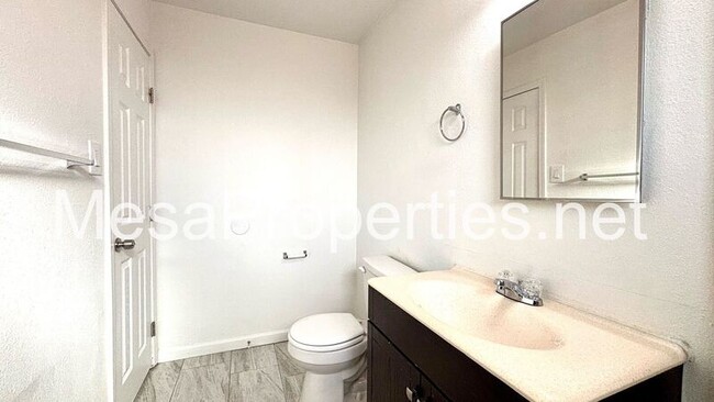 Building Photo - 13249 Osage Rd