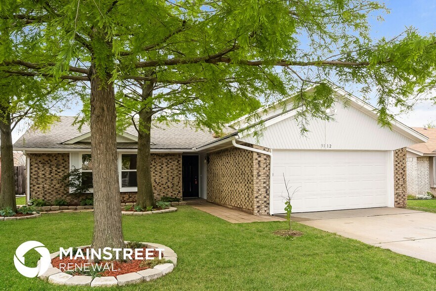 Building Photo - 3112 SW 95th St