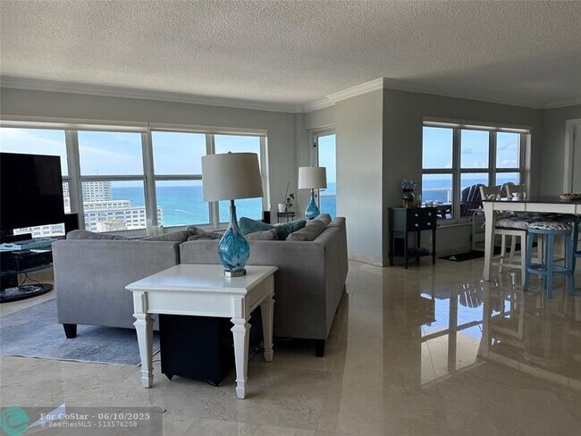 Building Photo - 3500 Galt Ocean Dr