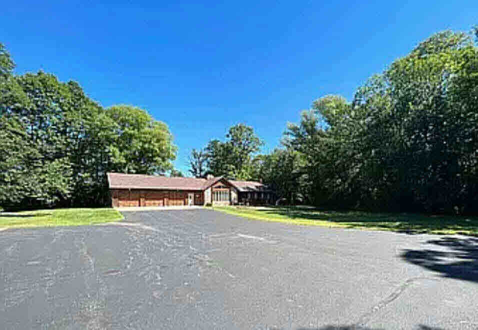 Building Photo - 10540 67th St S