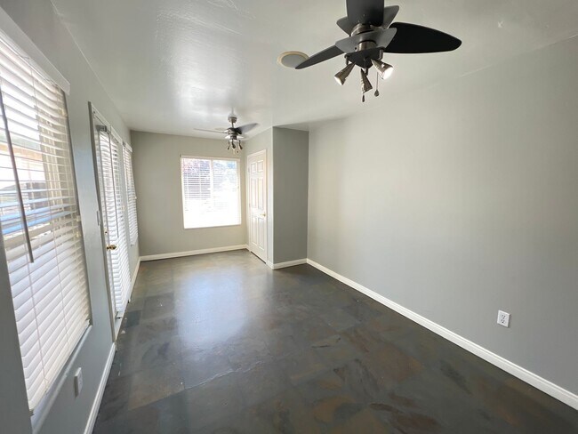 Building Photo - 3006 Tresselwyck Ln