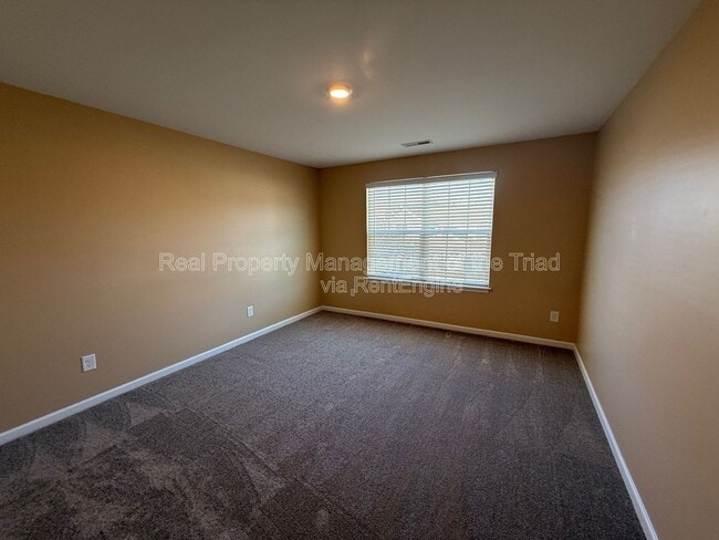 Building Photo - 610 Spaulding St