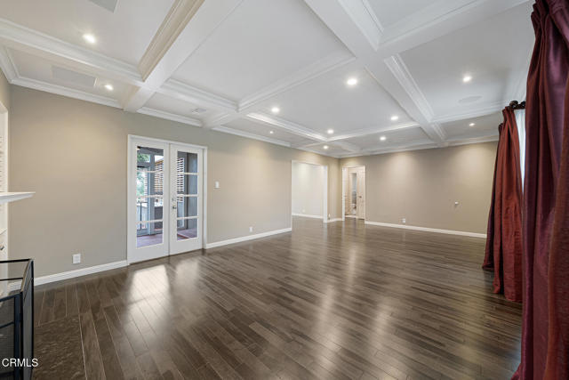 Building Photo - 208 Champion Pl