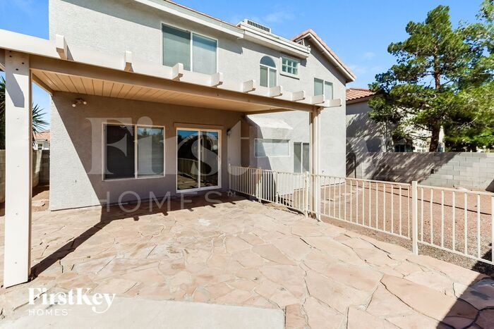 Building Photo - 8737 Raindrop Canyon Ave