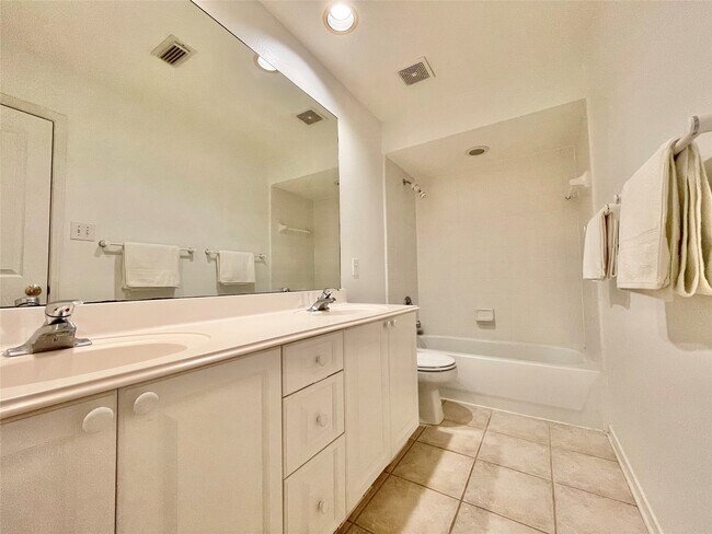 Building Photo - 11 Dalea Pl