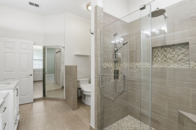 Building Photo - Chickasaw Way in Haile Plantation