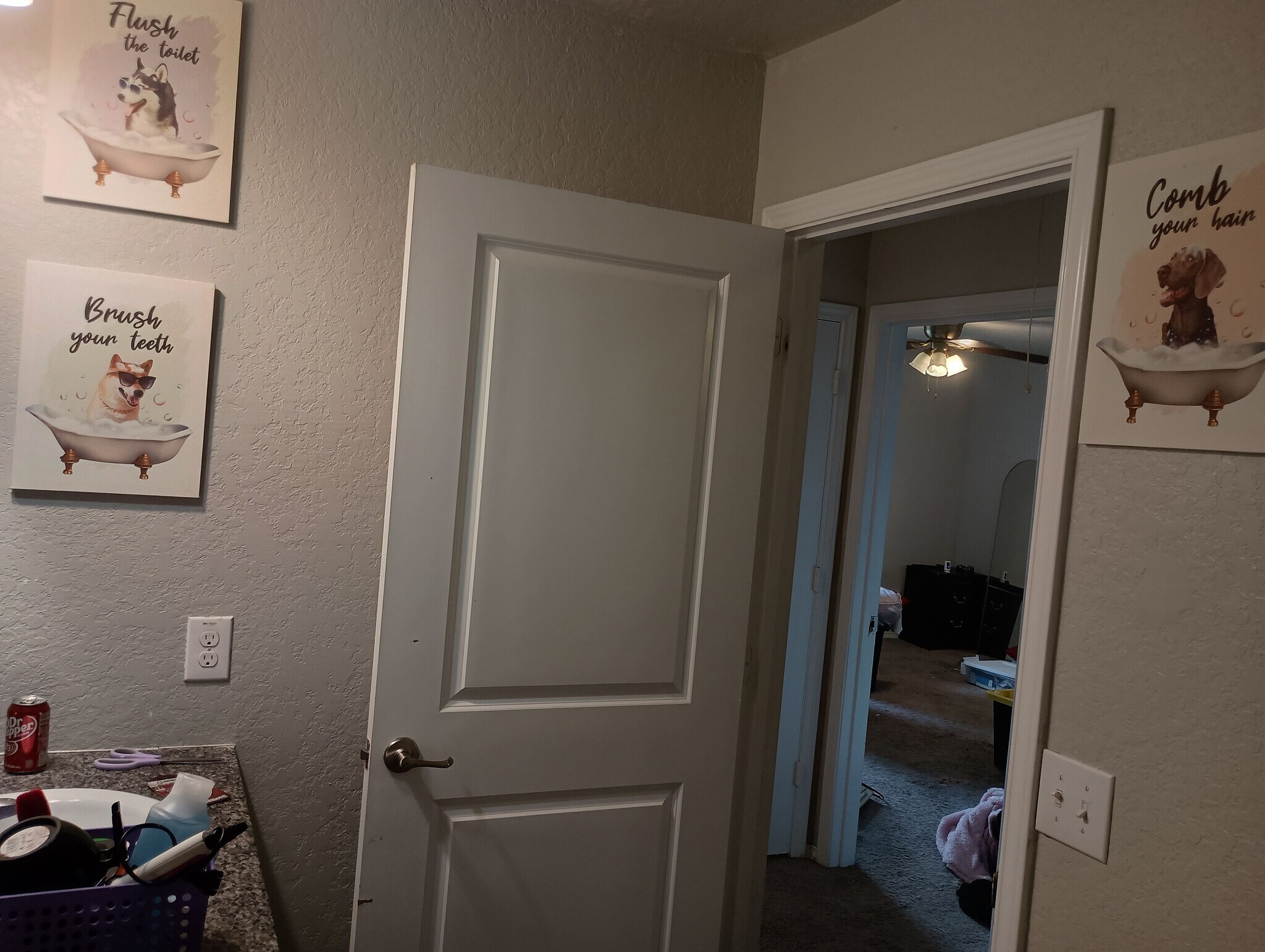 Building Photo - Room in House on Ashworth Blvd