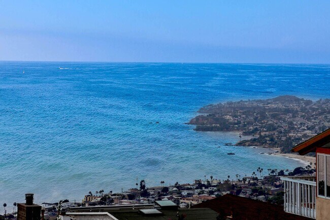 Building Photo - Gorgeous Contemporary Hilltop Laguna Beach Home - PANORAMIC OCEAN & CATALINA VIEWS!