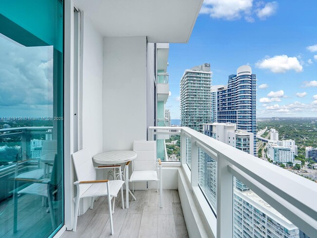 Building Photo - 1080 Brickell Ave