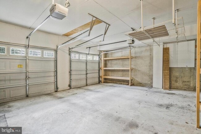 Building Photo - 9980 Cyrandall Dr
