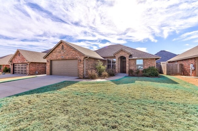 Building Photo - 308 Stoneridge Dr