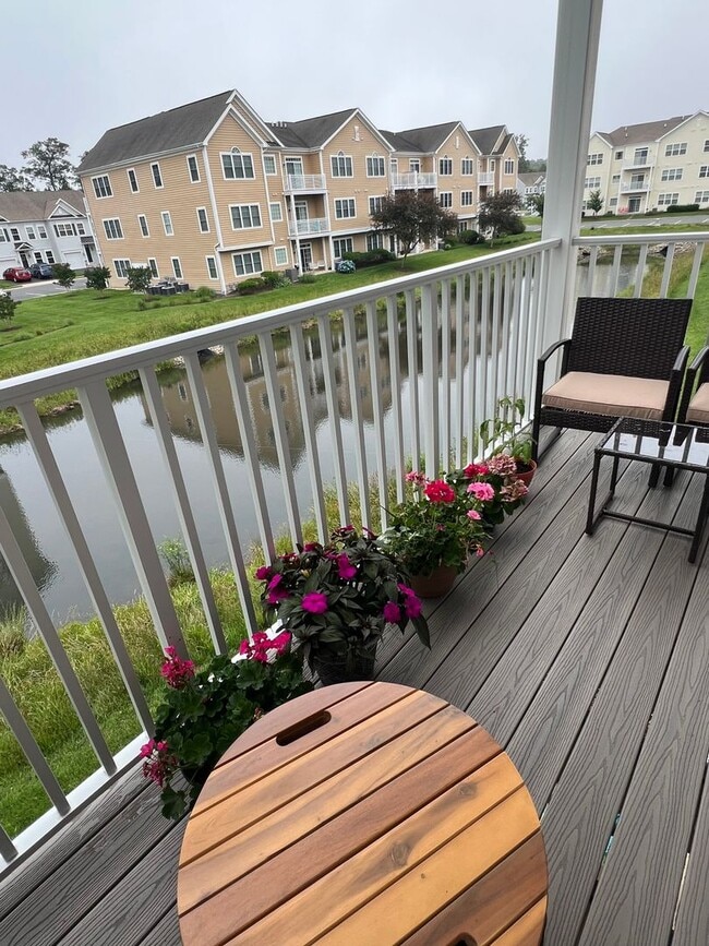 Building Photo - Beautiful Condo in Rehoboth