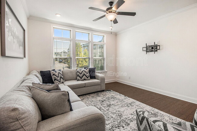 Building Photo - 2638 Caruso Wy