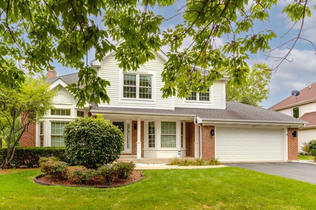 Building Photo - 1341 E Thacker St