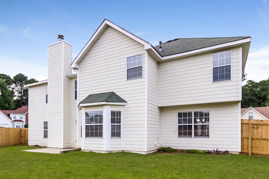 Building Photo - 6243 Sayler Park