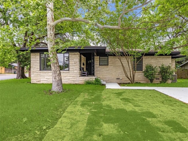 Building Photo - 5807 Shoalwood Ave