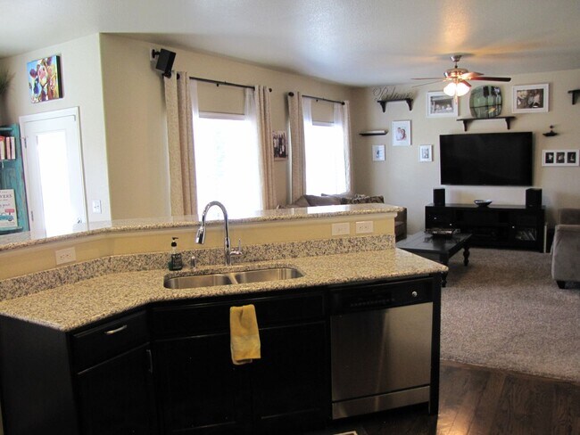 Building Photo - Coming Available Soon!!