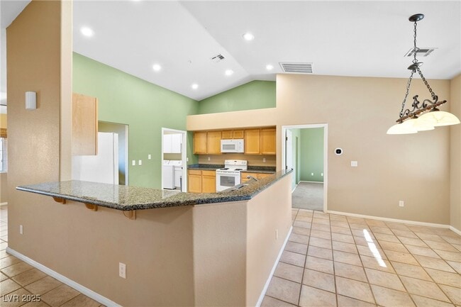 Building Photo - 6171 Starlight Dr