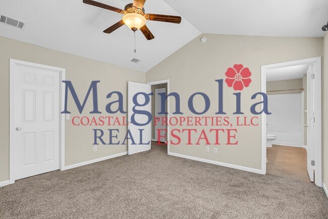 Building Photo - 3 Bedroom 2.5 Bathroom 1488 sf townhome in Cypress Point - Richmond Hill