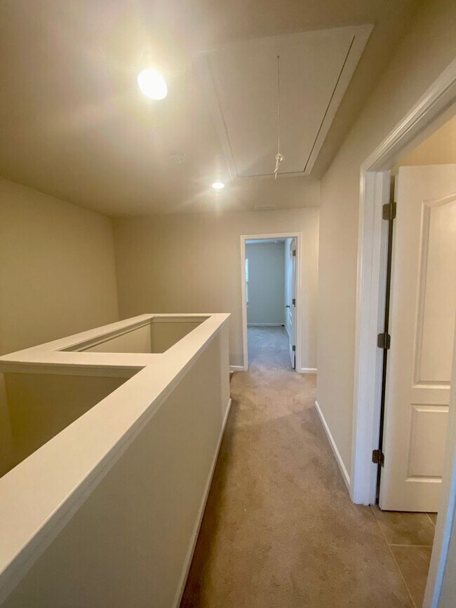 Building Photo - 3BR/2.5BA TOWNHOME IN INDIAN LAND SC