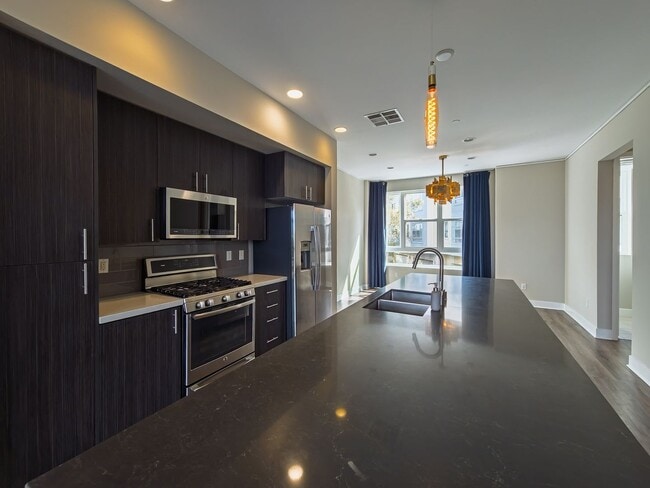 Building Photo - Modern Luxury Condo with Panoramic Views | 3-Story Condo + Private Rooftop Deck