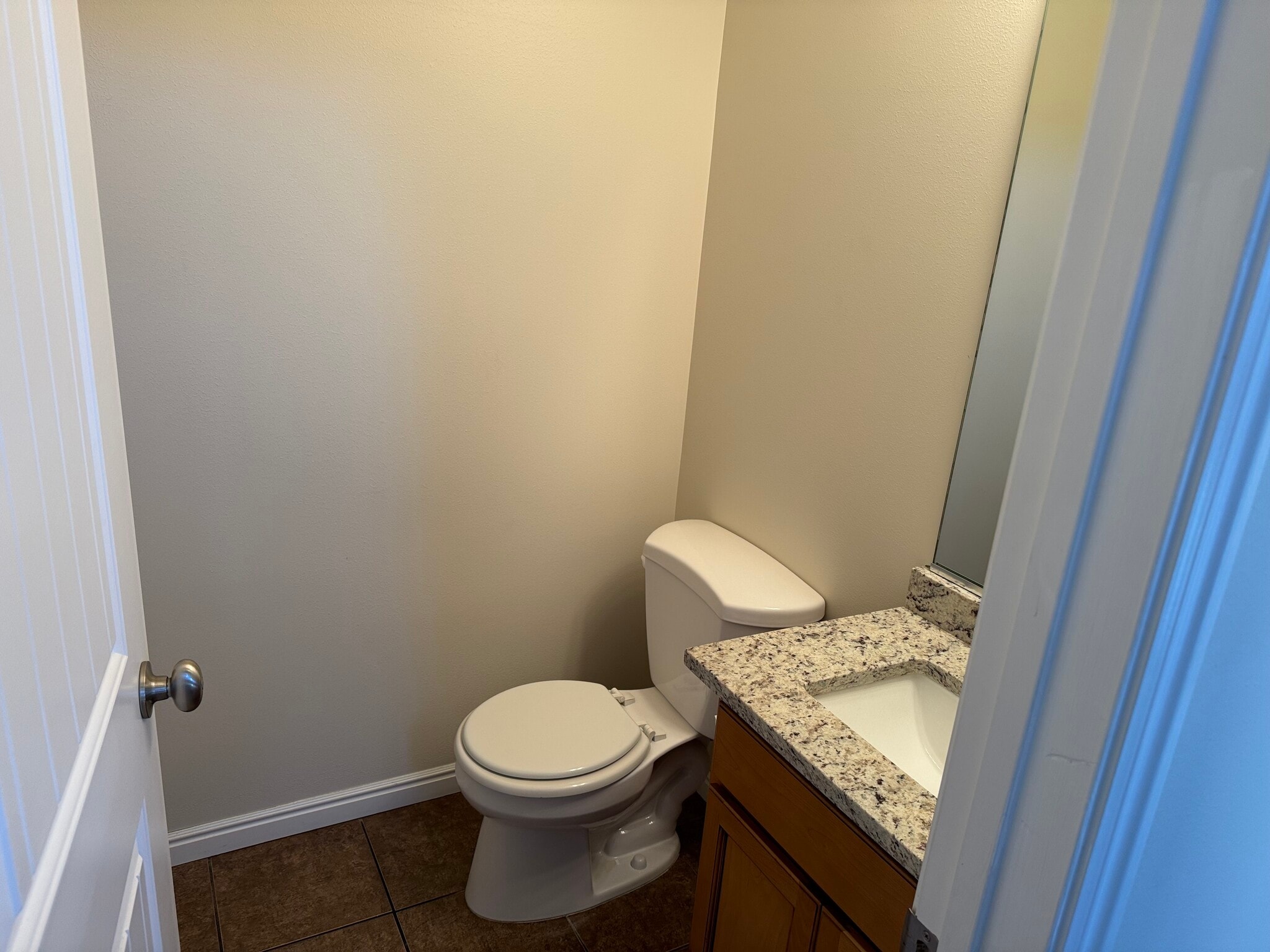 Building Photo - 908 N Shepard Creek Pky