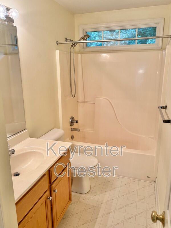 Building Photo - 12912 Nightingale Ct