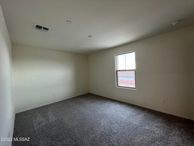 Building Photo - 12171 W Amarissa Dr