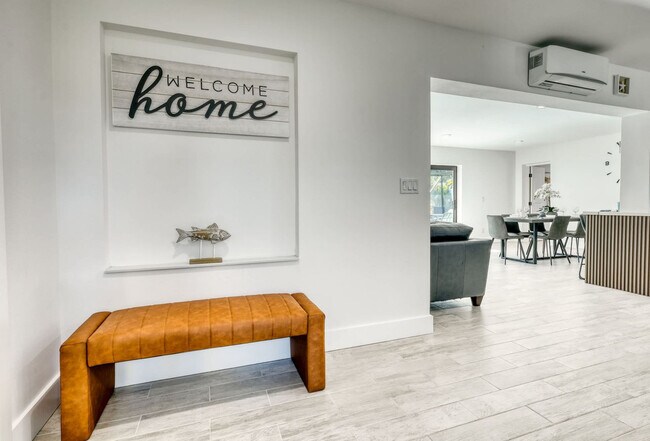 Building Photo - 106 Playmore Dr