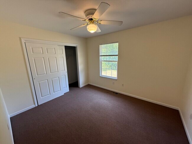 Building Photo - 1326 N Frideriki Dr