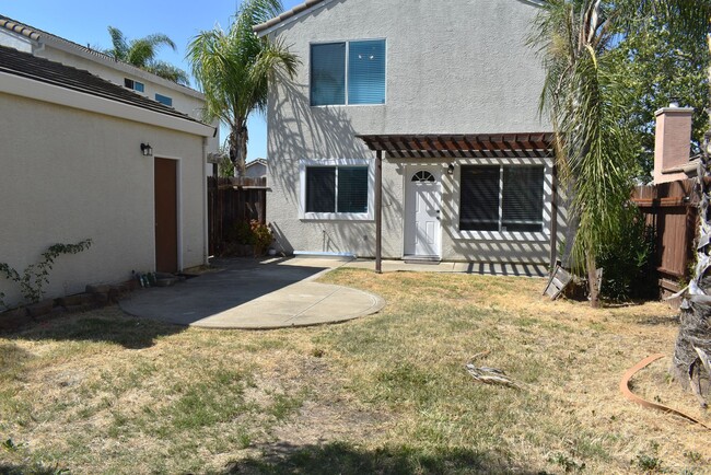 Building Photo - 6620 Verandah Ct