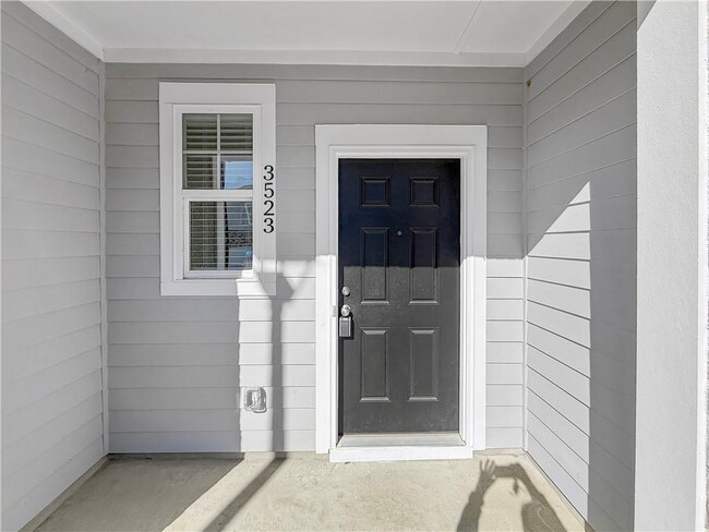 Building Photo - 3523 Condor Ct