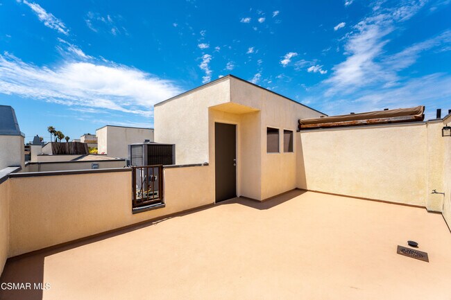 Building Photo - 5224 Corteen Pl
