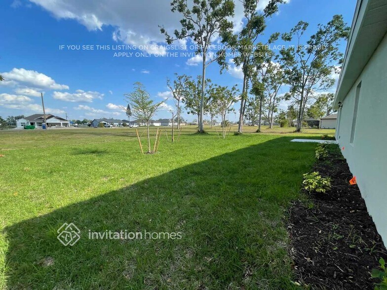 Building Photo - 16103 Alcira Cir