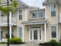 Building Photo - 124 Center Meadow Ln