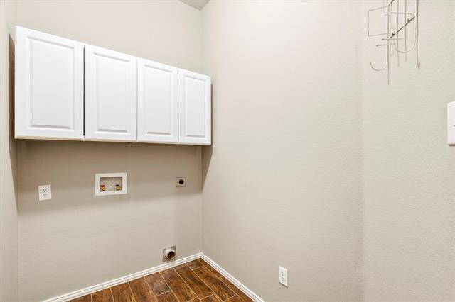 Building Photo - 1597 Castle Pines Dr