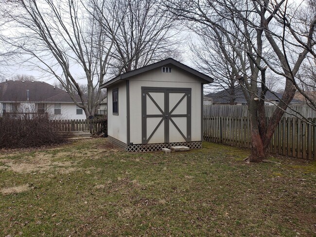 Building Photo - South East Location - Sequiota / Galloway Area