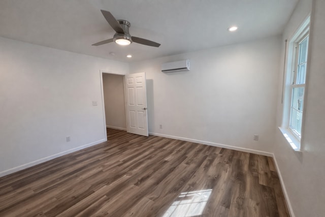 Building Photo - 217 Claire St